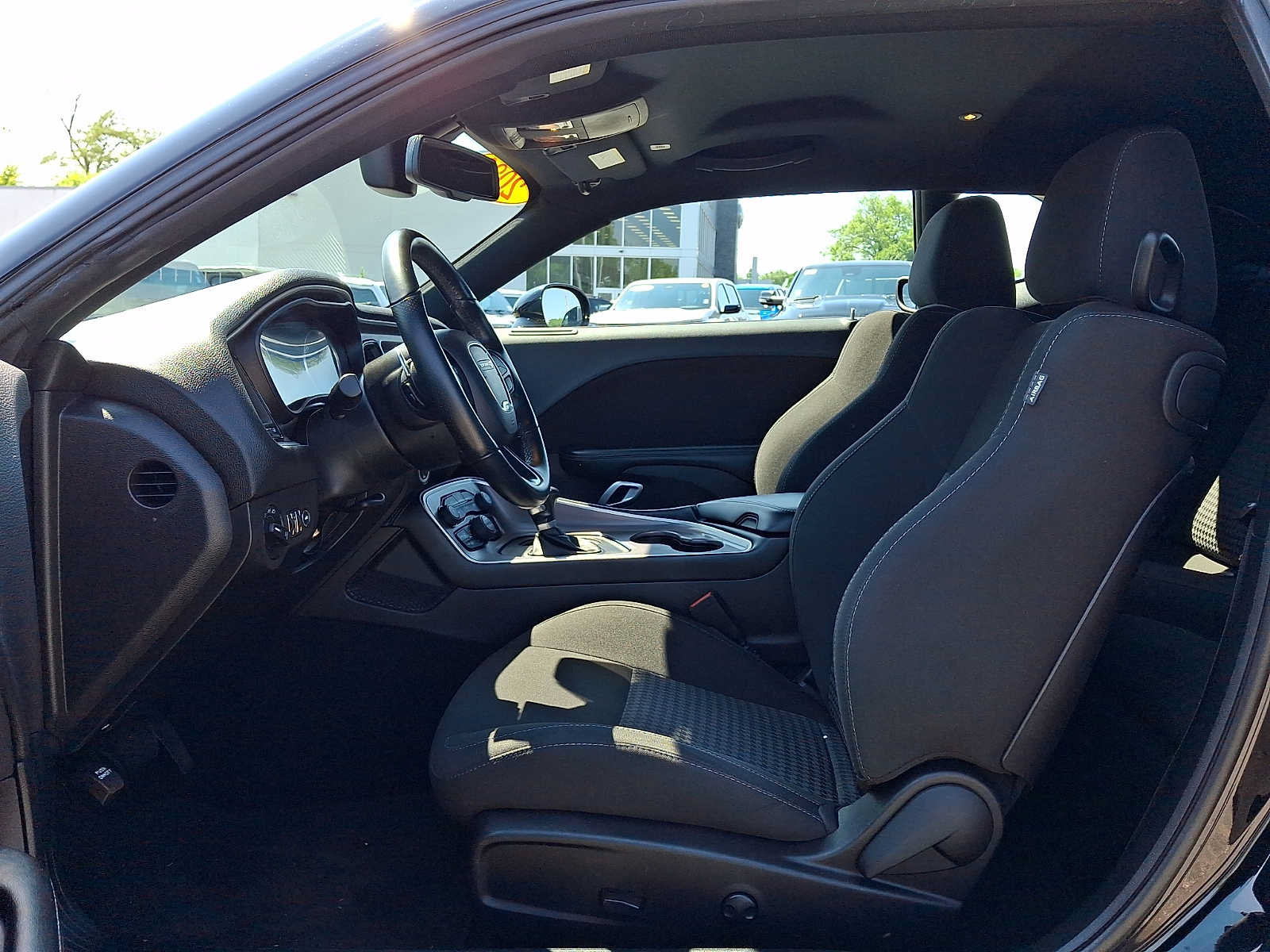 Used 2022 Dodge Challenger GT AWD/4WD image 13