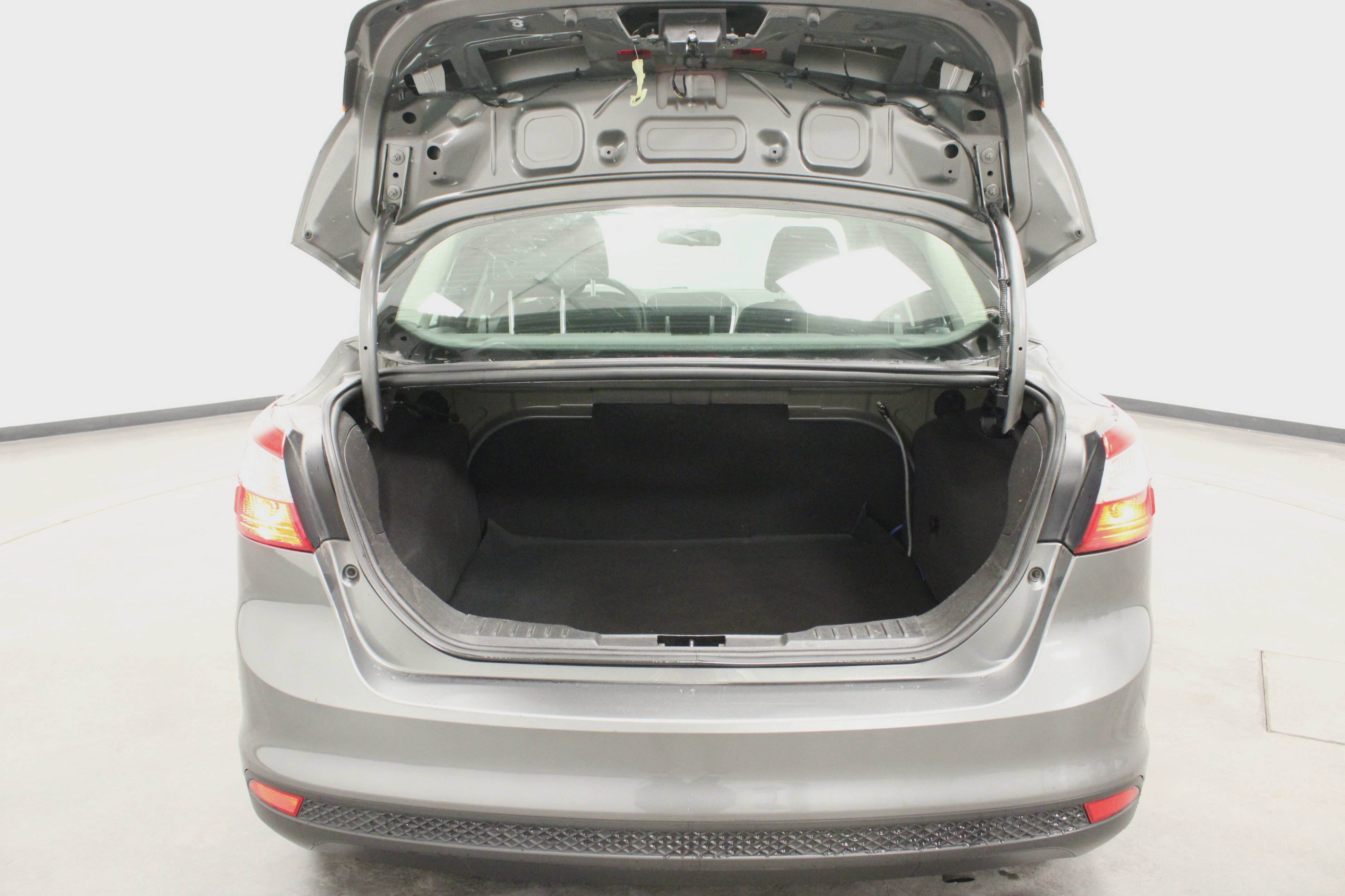 Used 2014 Ford Focus SE image 11