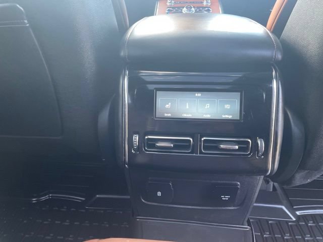 Used 2020 Lincoln Aviator Reserve w/ Equipment Group 201A AWD/4WD image 22
