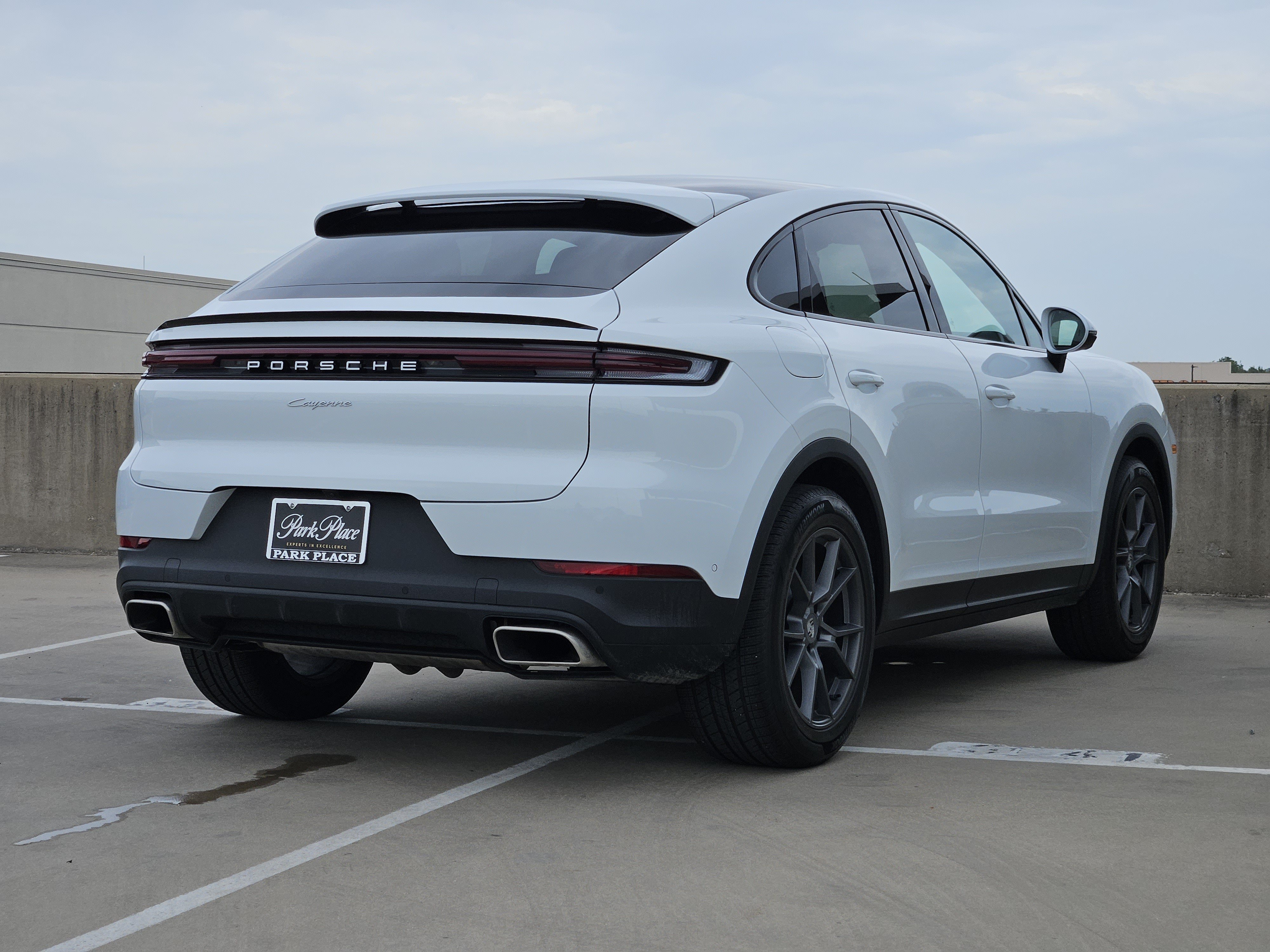 Certified 2026 Porsche Cayenne Coupe AWD/4WD image 8