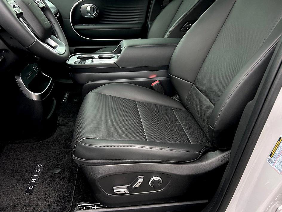 New 2026 Hyundai Ioniq 9 SEL image 9