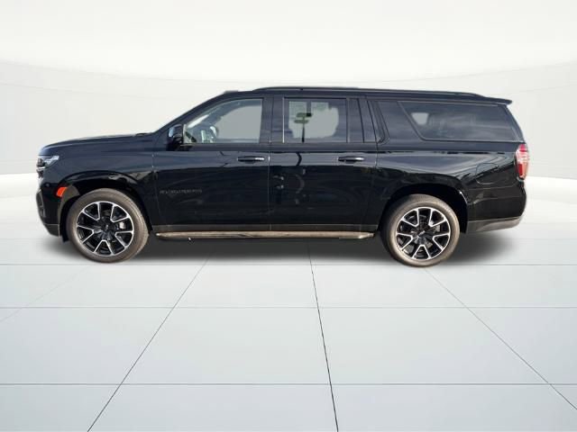 Used 2024 Chevrolet Suburban RST w/ Luxury Package image 12