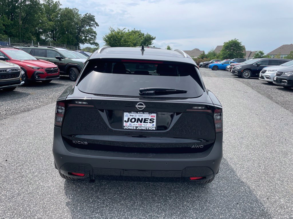 New 2026 Nissan Kicks SV w/ SV Premium Package AWD/4WD image 6