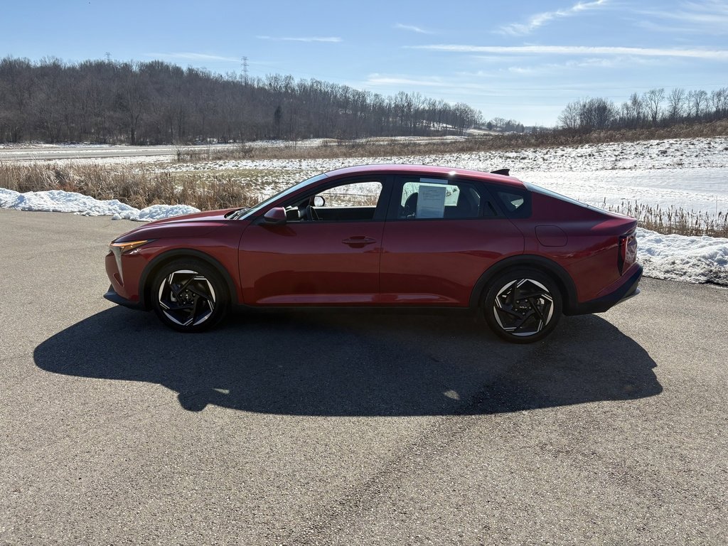 Used 2025 Kia K4 EX image 2