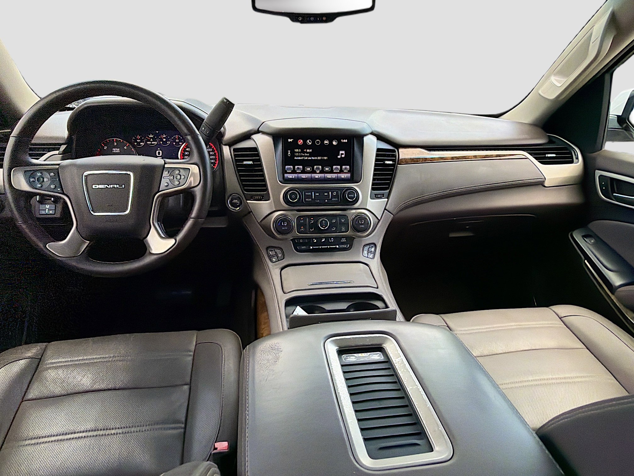 Used 2016 GMC Yukon Denali w/ Open Road Package image 17