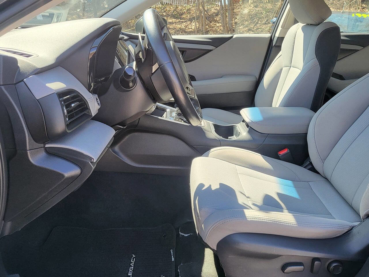 Used 2021 Subaru Legacy Premium image 12