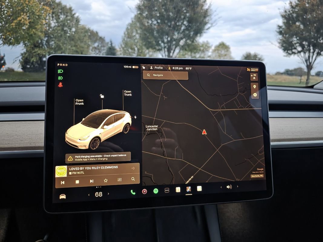 Used 2021 Tesla Model Y Long Range image 22