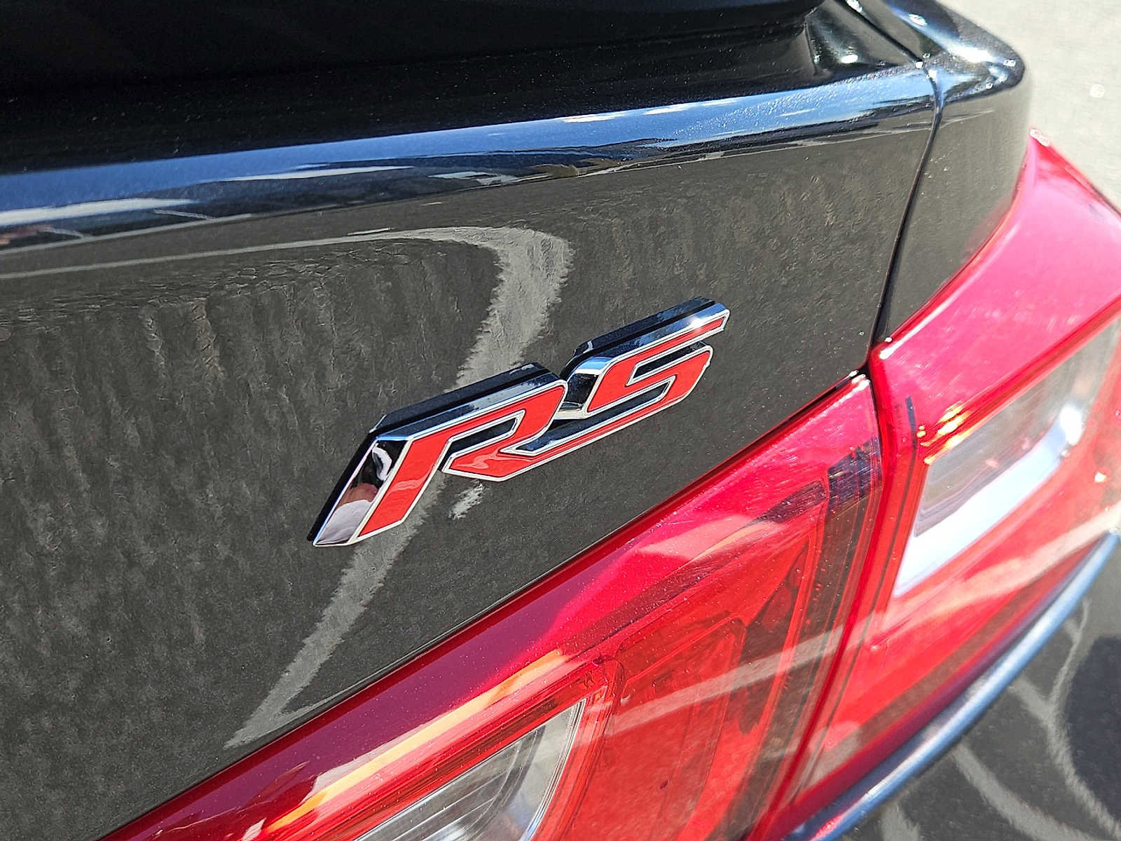 Used 2023 Chevrolet Malibu RS w/ LPO, Floor Liner Package image 30