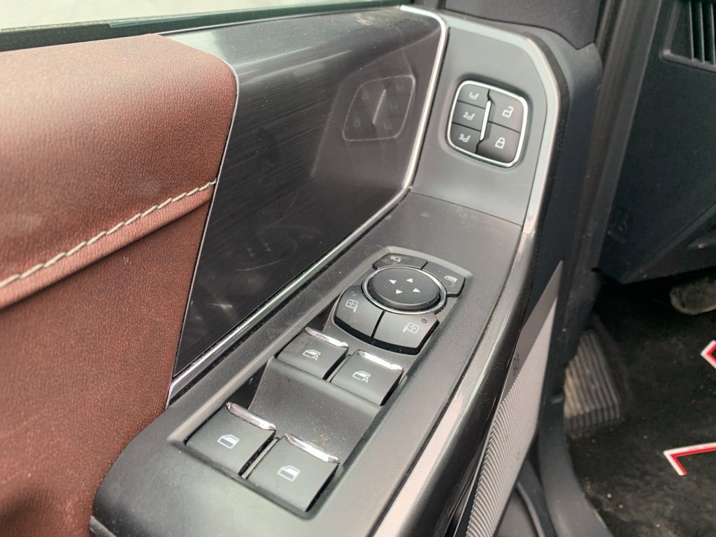 Used 2023 Ford F150 Lariat w/ Equipment Group 502A High image 20