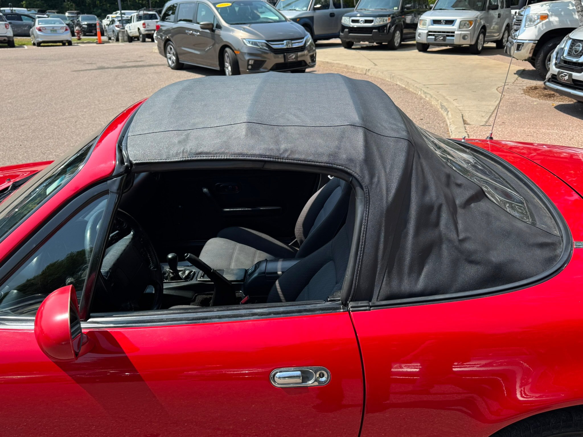 Used 1993 MAZDA MX-5 Miata RWD image 21
