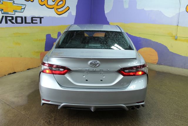 Used 2024 Toyota Camry SE FWD image 7
