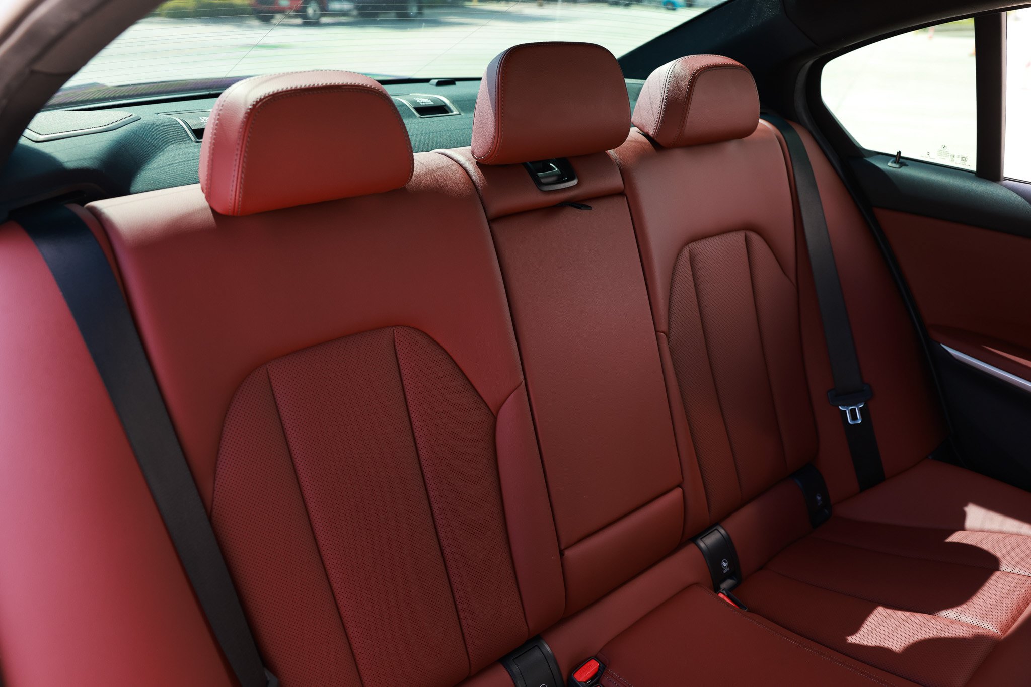 Used 2025 BMW M340i w/ Premium Package RWD image 18