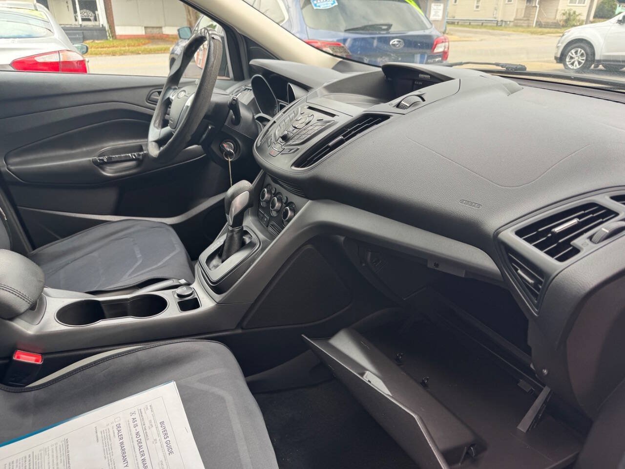 Used 2014 Ford Escape S FWD image 25