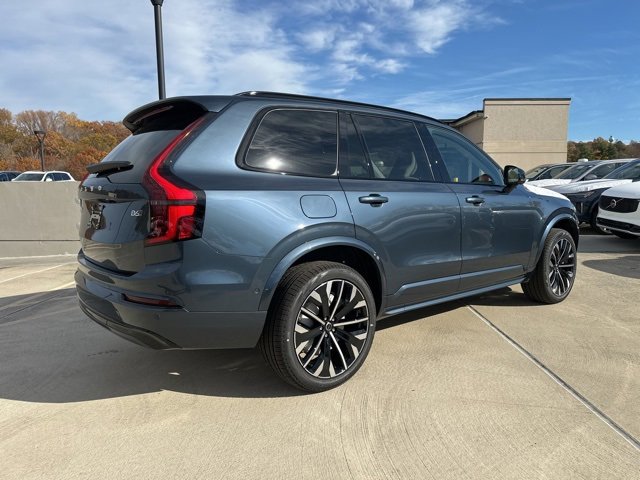 New 2026 Volvo XC90 B6 Ultra w/ Lounge Package image 7