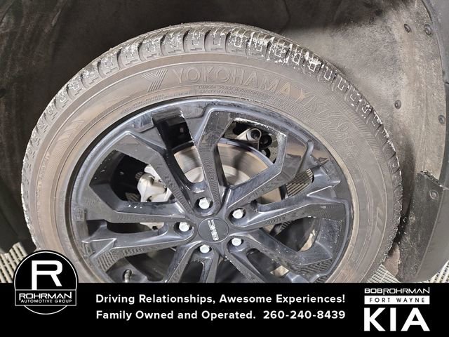 Used 2020 GMC Terrain SLE w/ Driver Convenience Package image 12