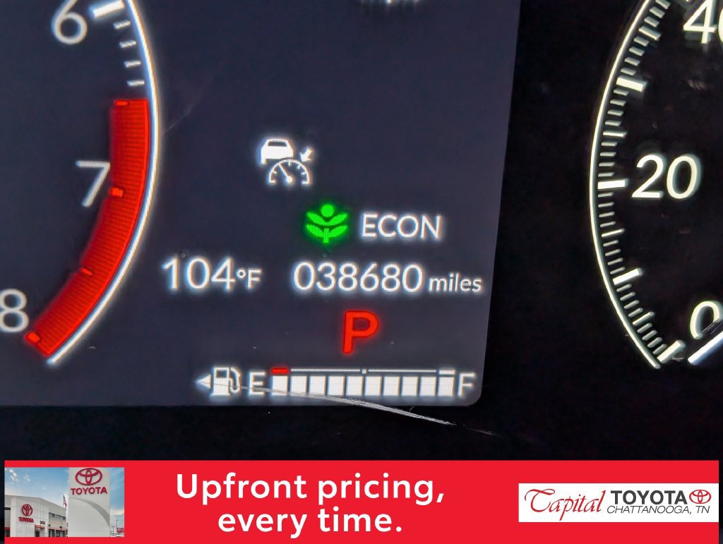 Used 2024 Honda Pilot Touring image 15