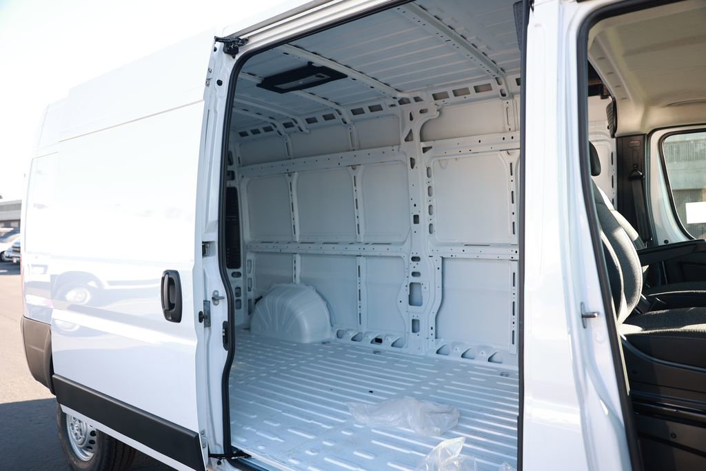 New 2026 RAM ProMaster 3500 w/ Safety Group image 28
