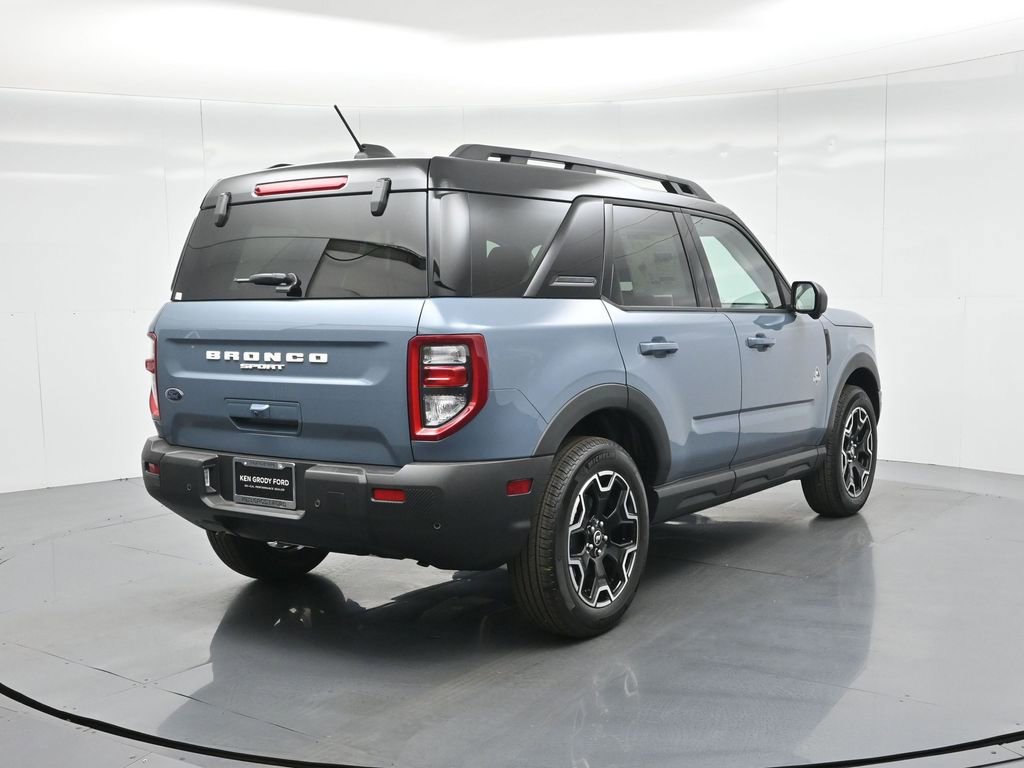 New 2025 Ford Bronco Sport Outer Banks w/ Outer Banks Tech Package+ image 24