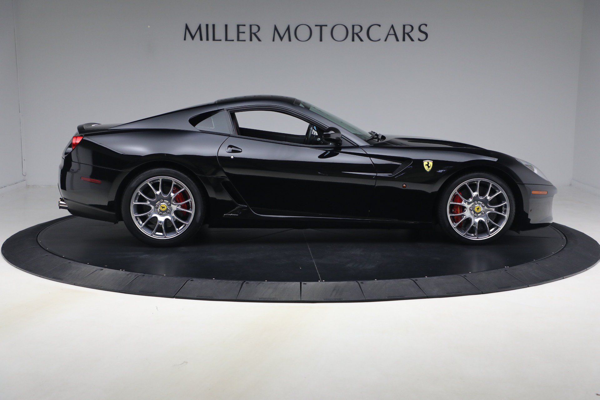 Used 2009 Ferrari 599 GTB Fiorano RWD image 9