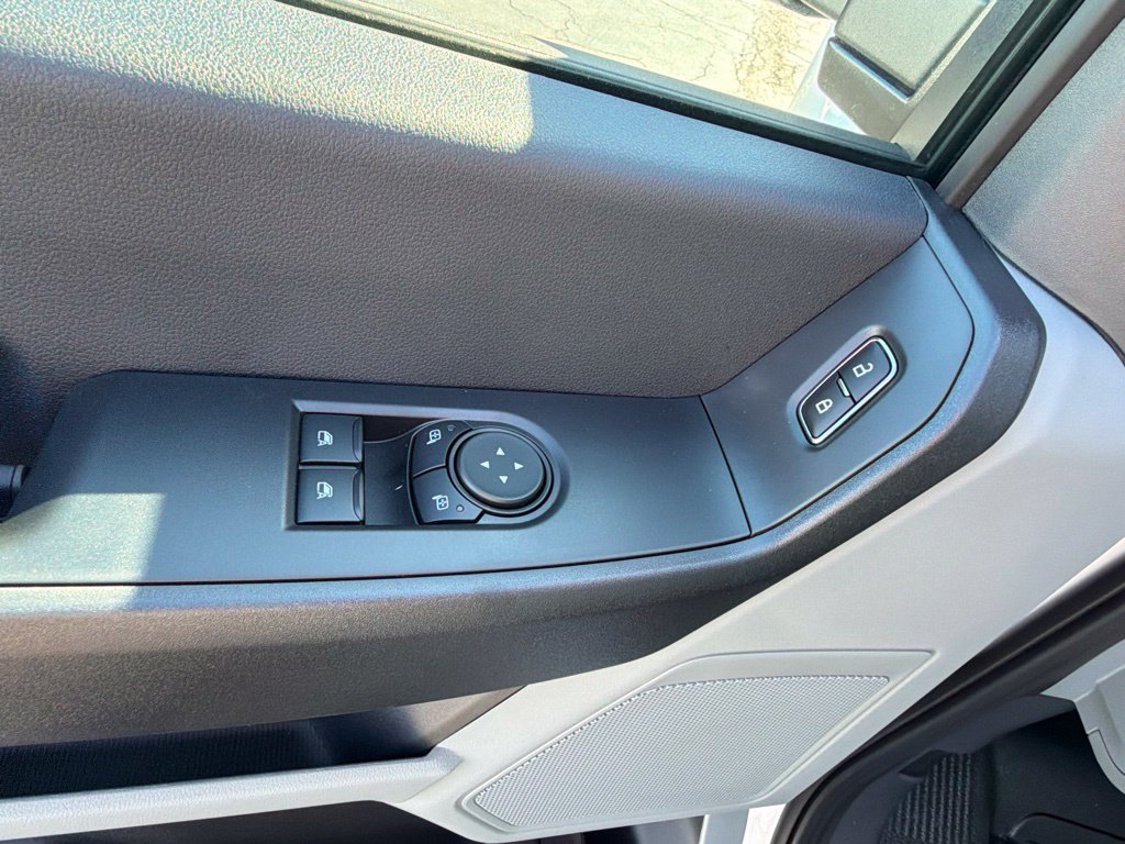 New 2027 Ford F250 XL RWD image 14