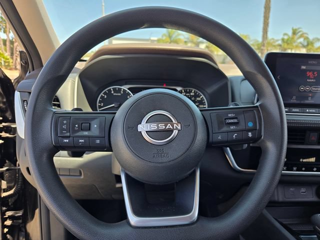Used 2023 Nissan Rogue SV FWD image 19