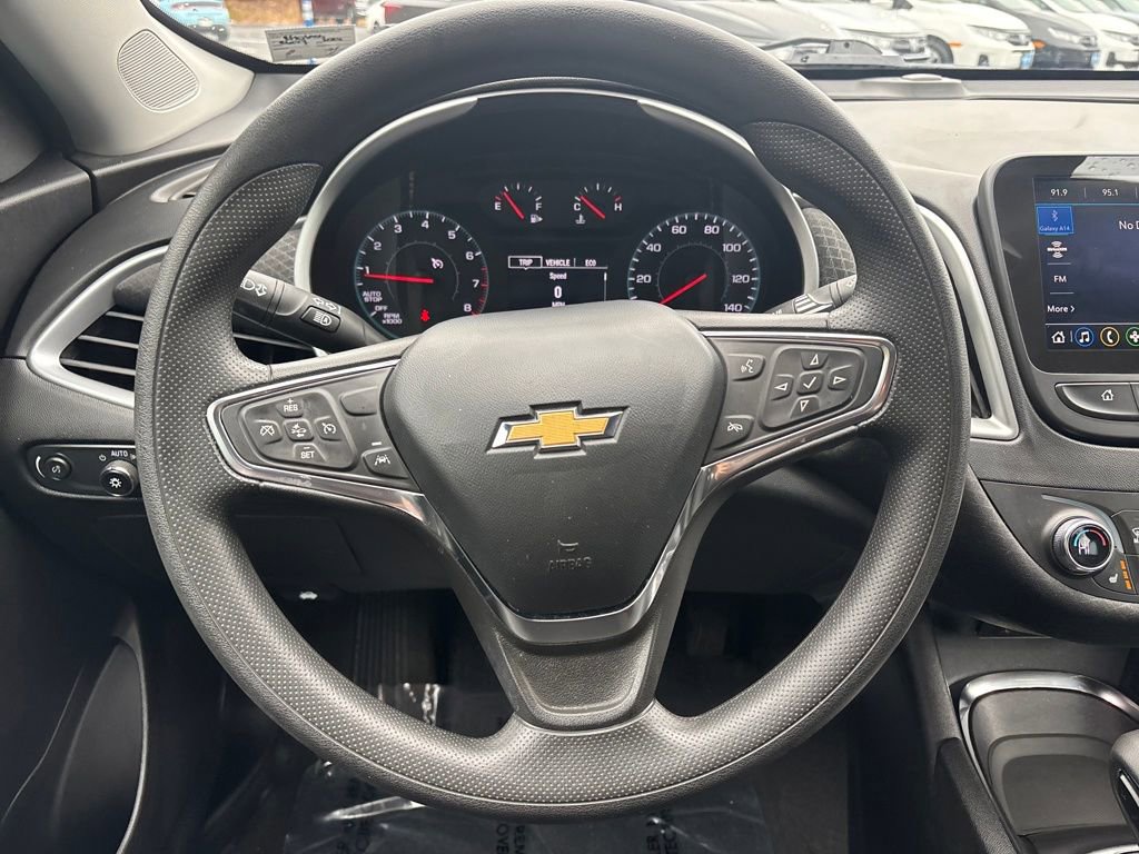 Used 2024 Chevrolet Malibu LT image 34
