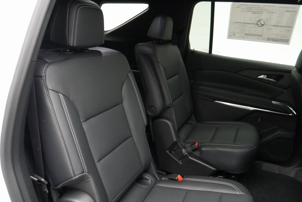New 2026 Chevrolet Traverse LT w/ LPO, Floor Liner Package image 23