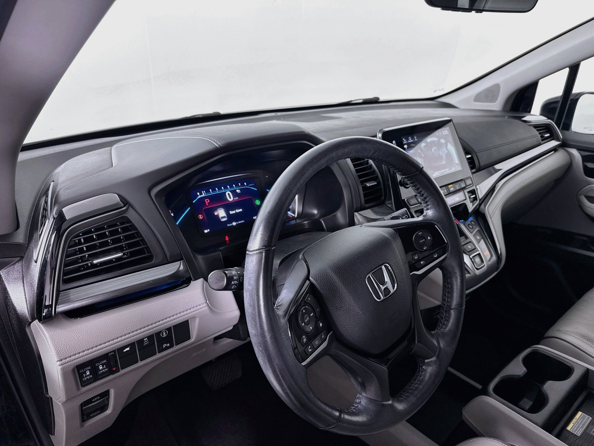 Used 2021 Honda Odyssey Elite image 9
