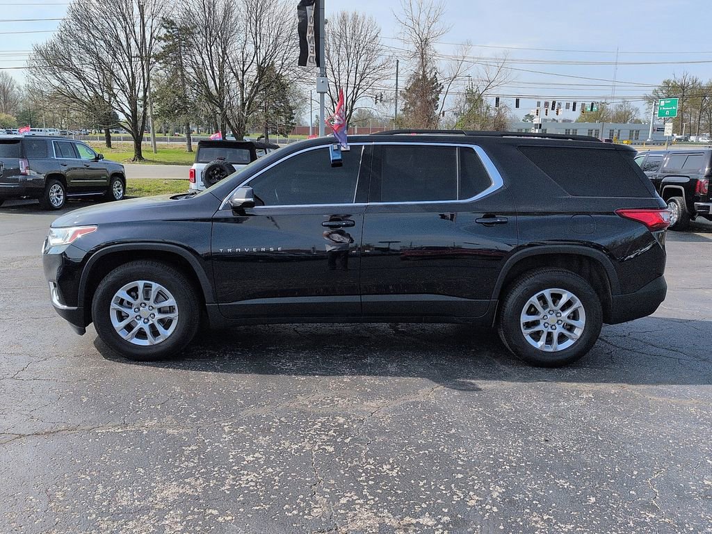 Used 2020 Chevrolet Traverse LT image 4