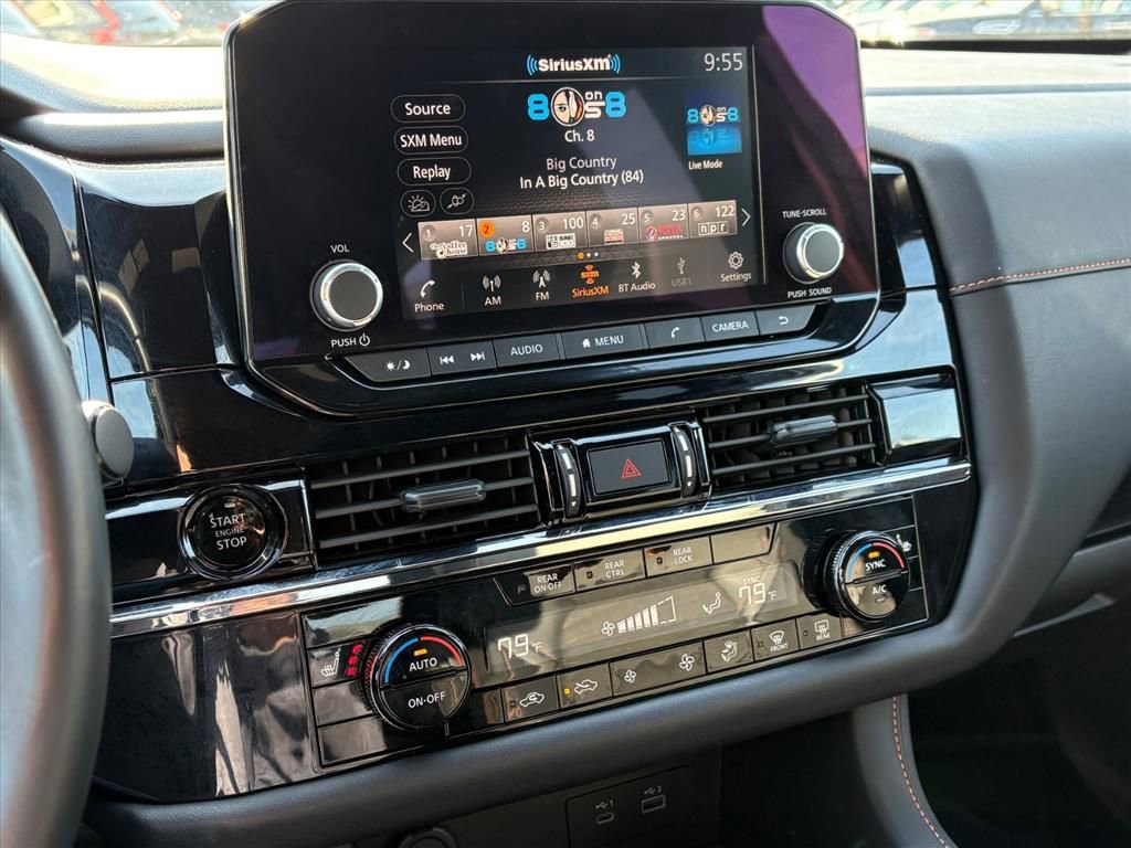 Used 2025 Nissan Pathfinder Rock Creek image 11