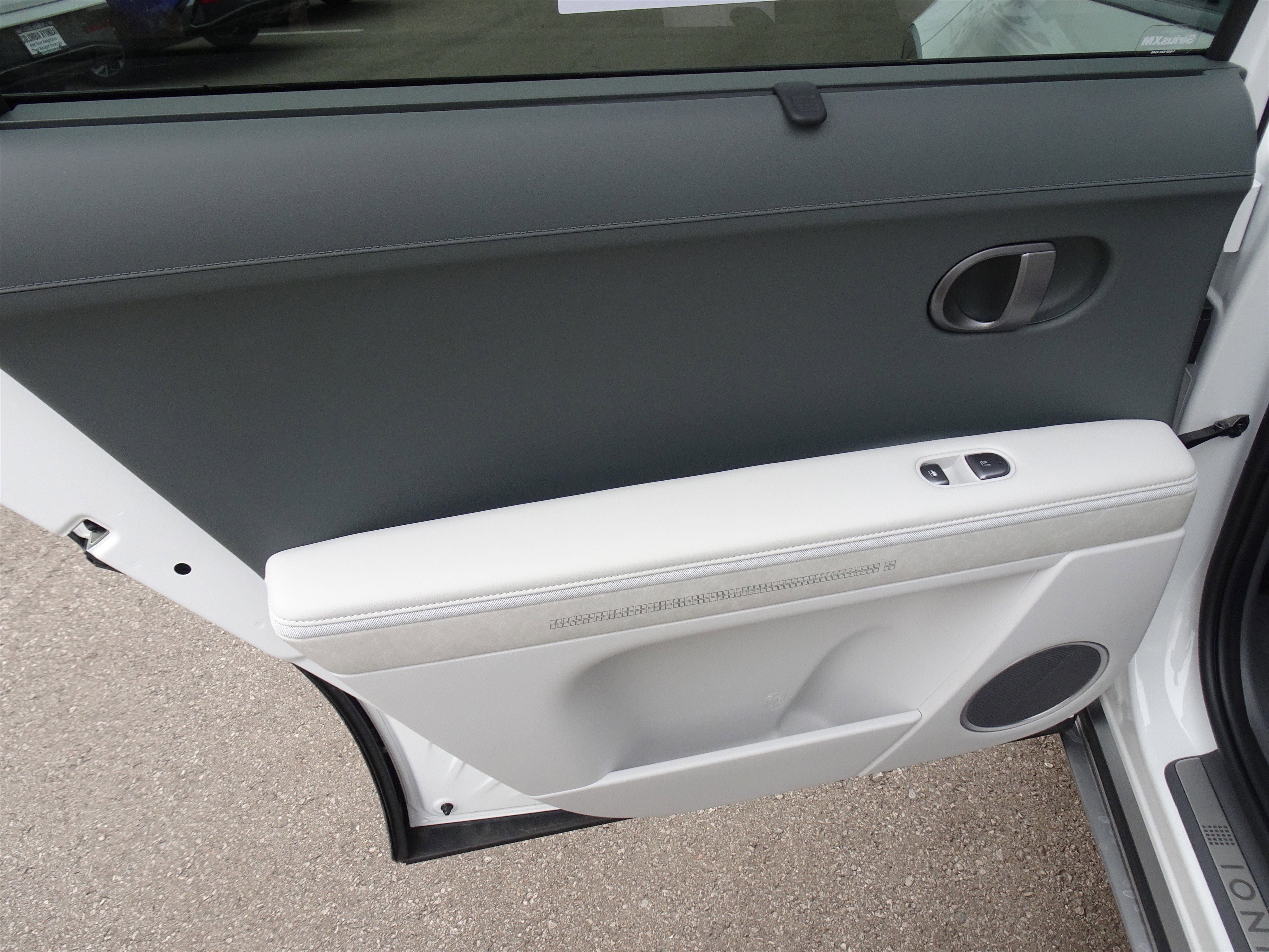 New 2026 Hyundai Ioniq 5 Limited image 15