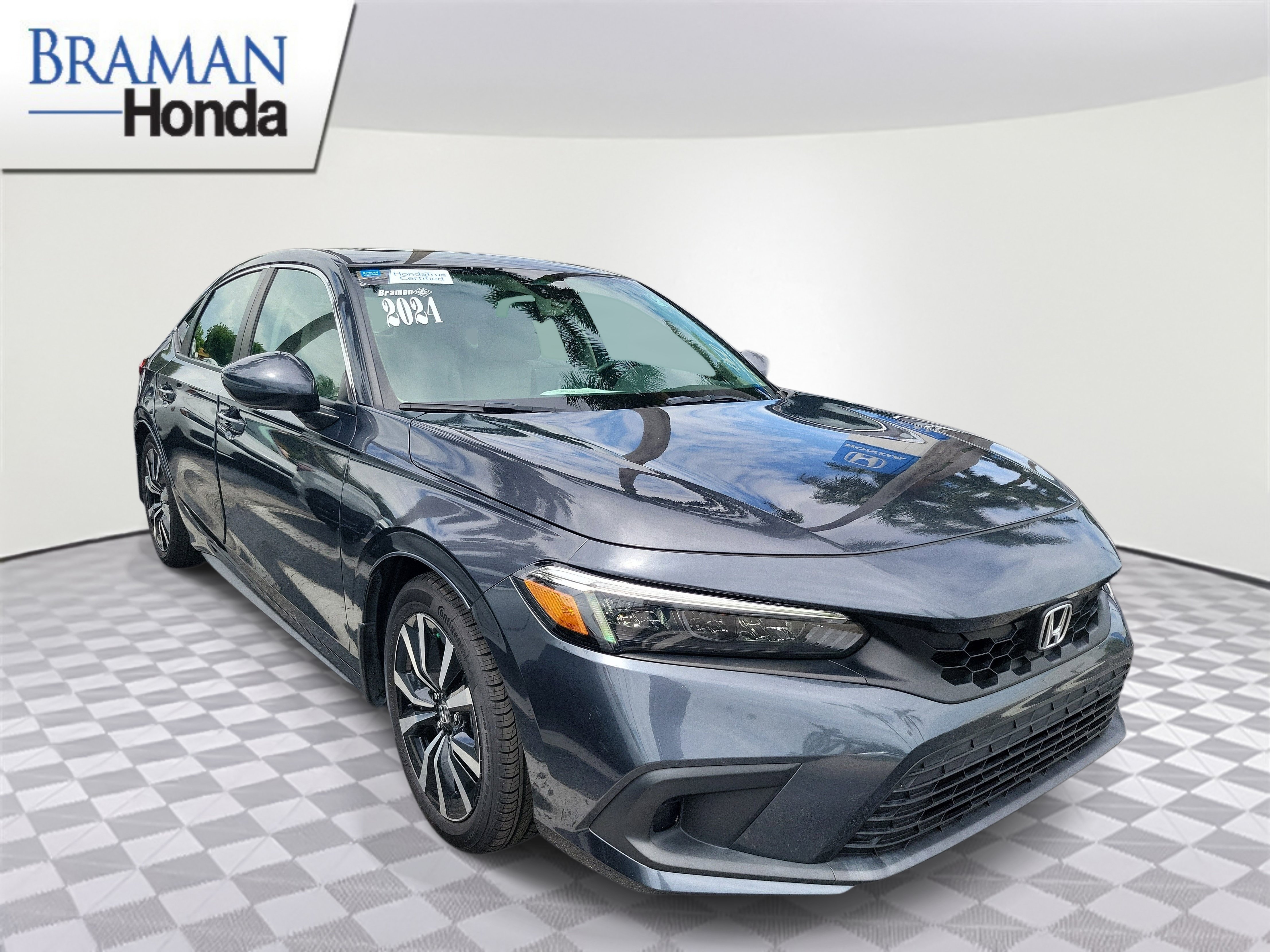 Certified 2024 Honda Civic EX-L image 2