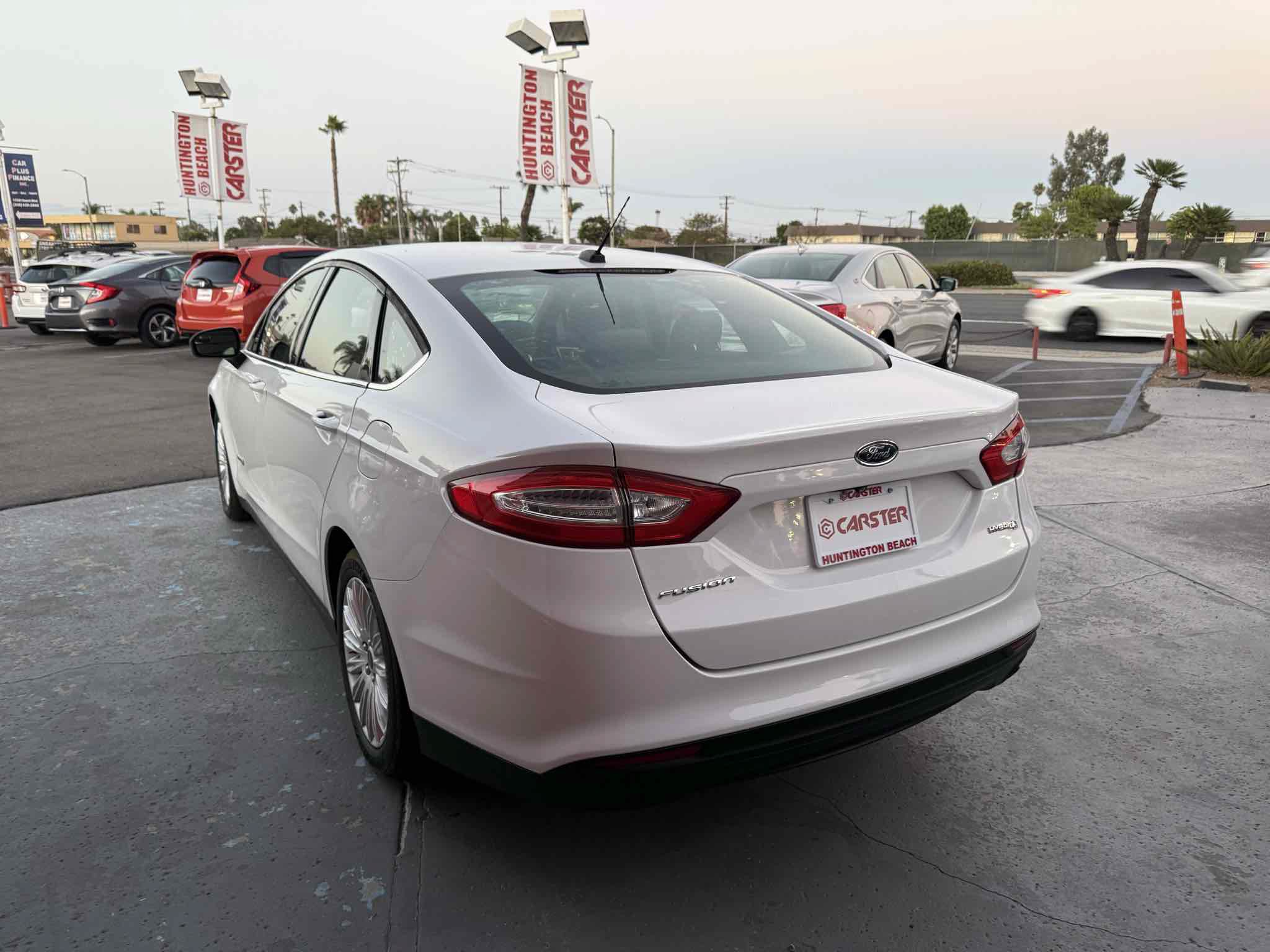 Used 2016 Ford Fusion S FWD image 29