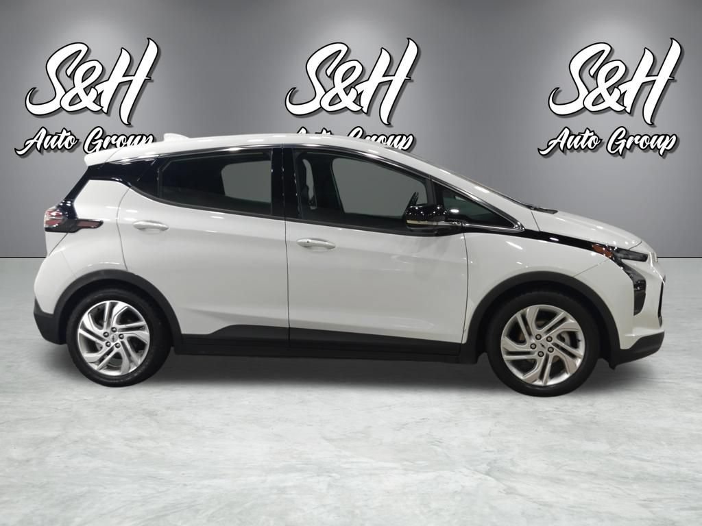 Used 2023 Chevrolet Bolt LT w/ Driver Confidence Package FWD image 18