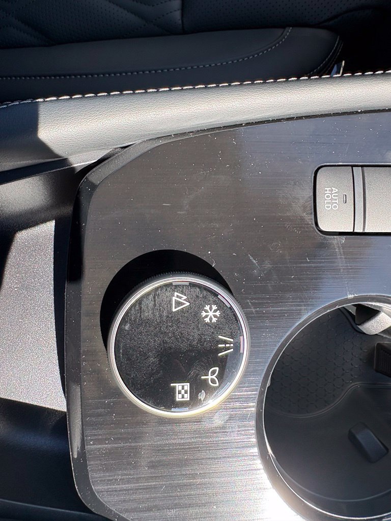 New 2026 Nissan Rogue Platinum AWD/4WD image 24