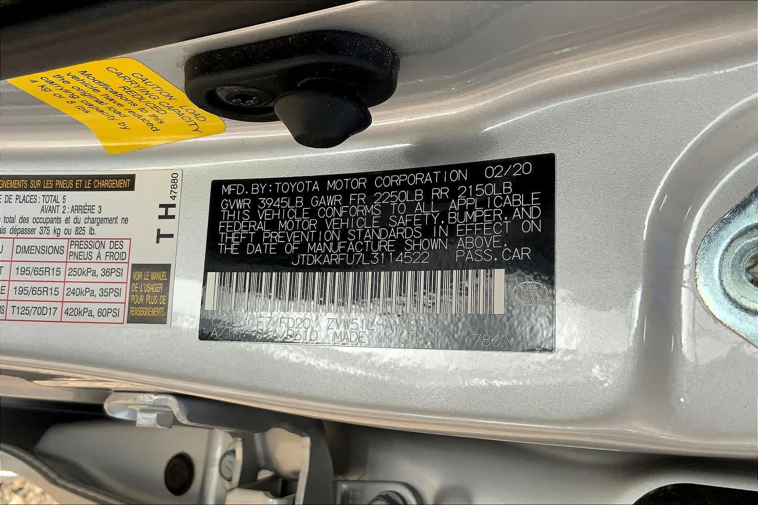 Used 2020 Toyota Prius LE FWD image 34
