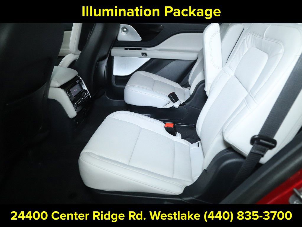Certified 2025 Lincoln Aviator Reserve w/ Equipment Group 201A image 14