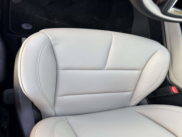 New 2026 Lincoln Corsair Premiere image 12