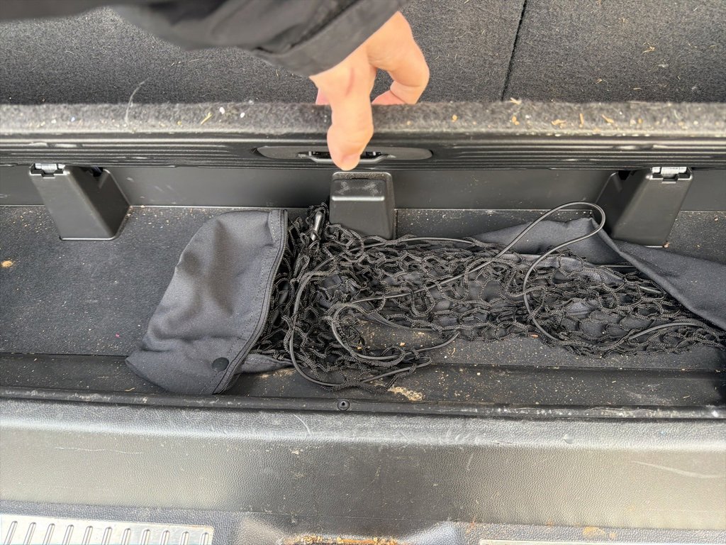 Used 2017 GMC Yukon Denali w/ Open Road Package image 10