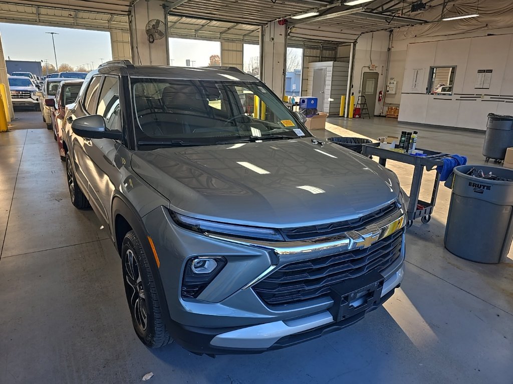 Used 2024 Chevrolet TrailBlazer LT w/ Convenience Package