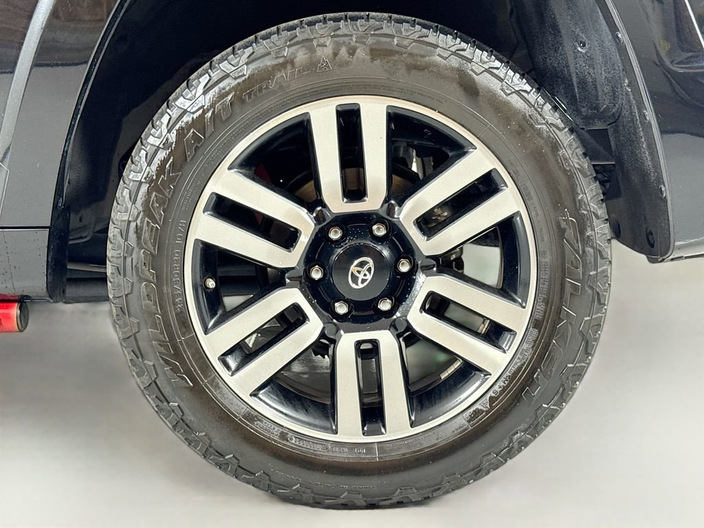 Used 2019 Toyota 4Runner Limited image 9