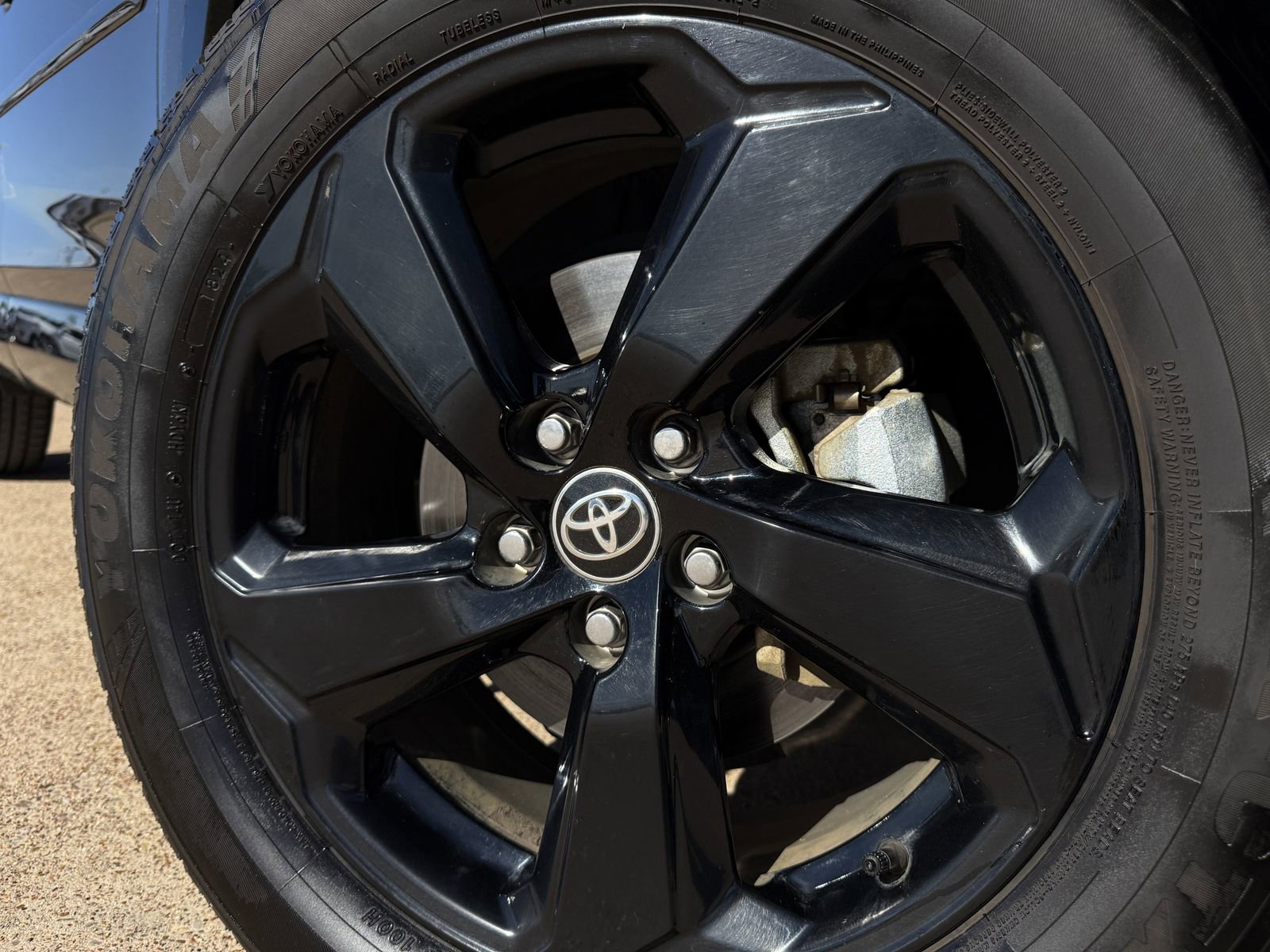 Used 2021 Toyota RAV4 XSE image 12