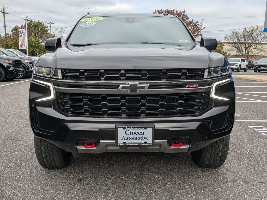 Used 2021 Chevrolet Suburban Z71 image 2