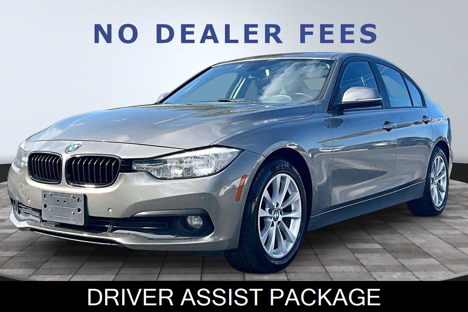 Used 2016 BMW 320i Sedan RWD image 1
