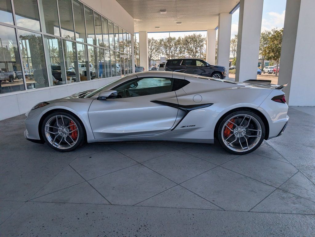 New 2026 Chevrolet Corvette Z06 w/ Stealth Interior Trim Package image 4