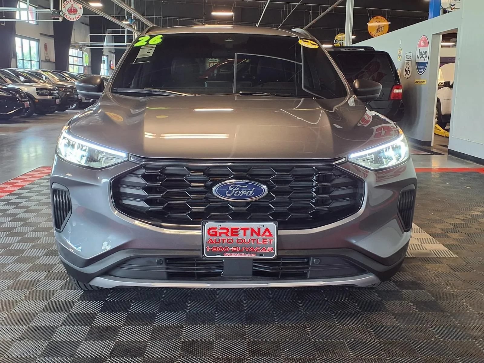 Used 2026 Ford Escape ST-Line w/ Tech Pack #1 AWD/4WD image 2