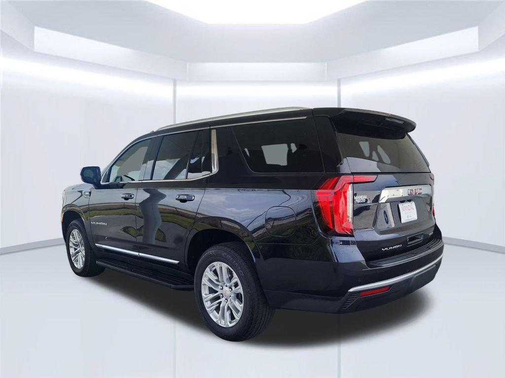 Used 2023 GMC Yukon SLT AWD/4WD image 8