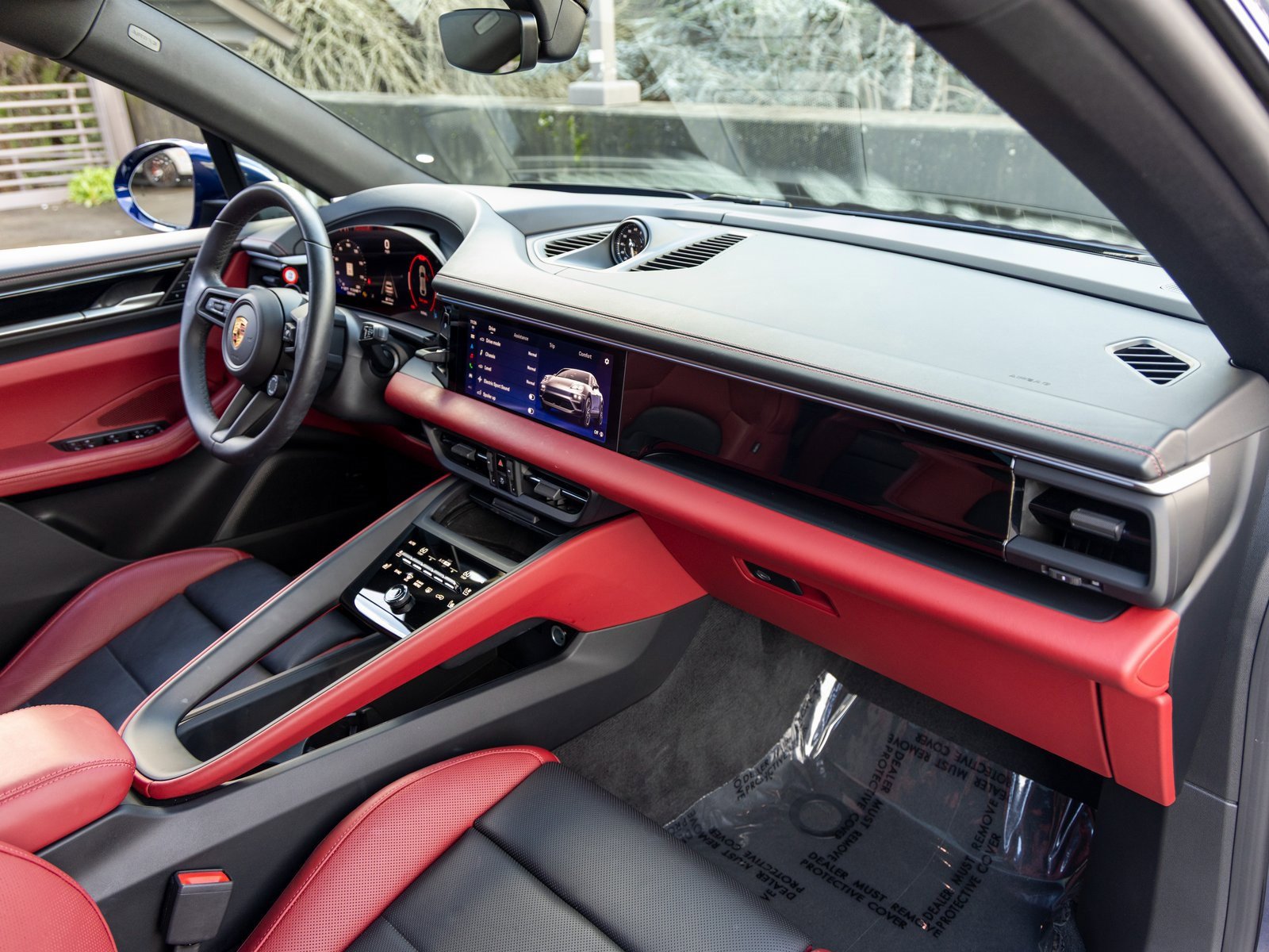 Certified 2024 Porsche Macan 4 Electric image 53