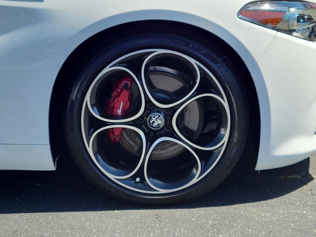 Used 2022 Alfa Romeo Giulia Veloce image 27