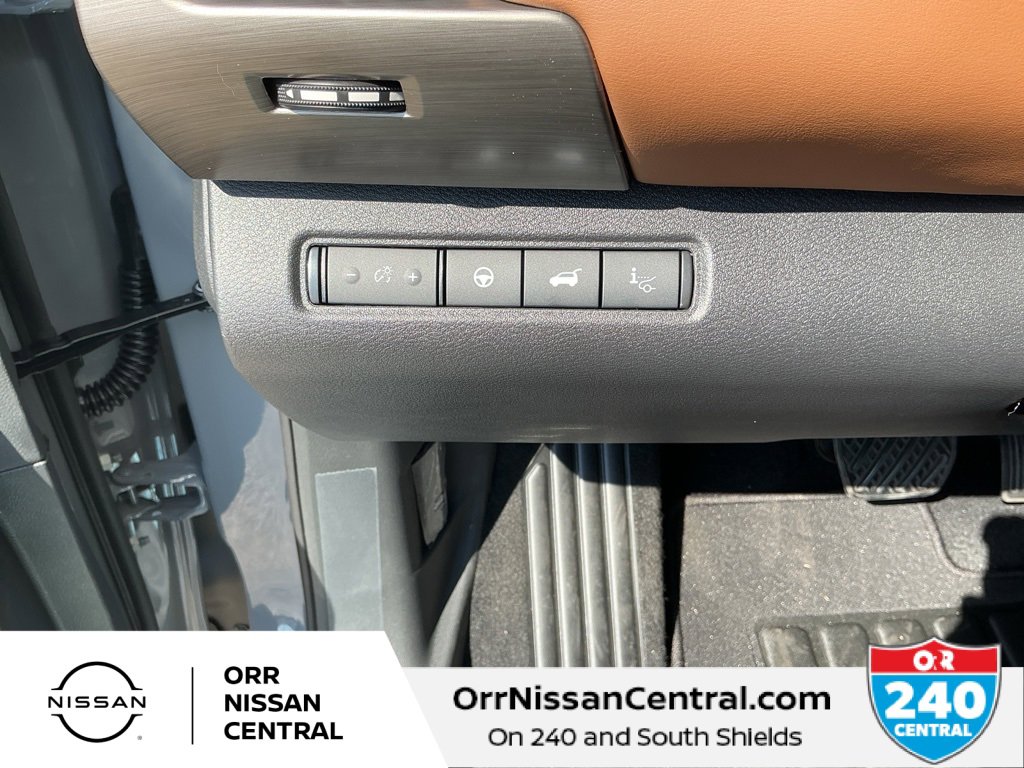 New 2025 Nissan Pathfinder Platinum w/ Cargo Package image 19